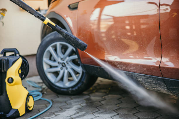 Best Roof Power Washing Services  in St Charles, MI