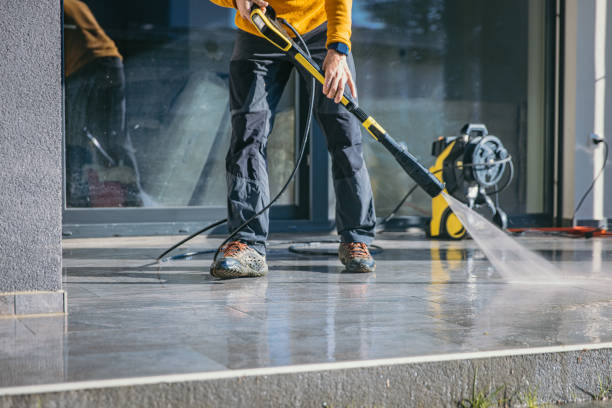 Best Commercial Building Pressure Washing  in St Charles, MI